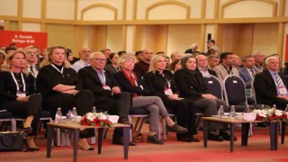 Türkiye Tenis Federasyonunun yeni başkanı Şafak Müderrisgil oldu