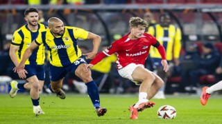 UEFA Avrupa Ligi: AZ Alkmaar: 0 - Fenerbahçe: 0 (İlk yarı)