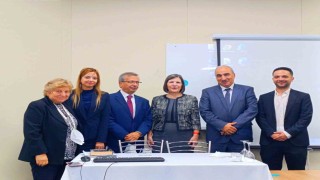‘Uluslararası İlişkiler ve Diplomasi Merkezi açıldı