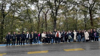 Üniversiteli öğrenciler Sakaryanın tarihinde yolculuğa çıktı