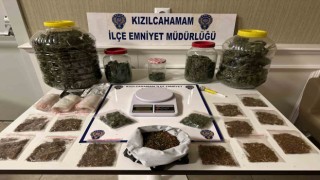 Uyuşturucu tacirlerine Kızılcahamam polisinden başarılı operasyon