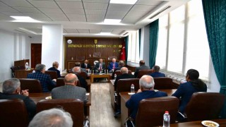 Vali Çiçek, İl Genel Meclisini ziyaret etti