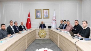 Vali yardımcılarıyla değerlendirme toplantısı yapıldı