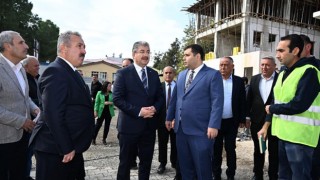 Vali Yılmaz Bahçe İlçesi’nde İncelemelerde Bulundu