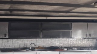Vanda ev yangını