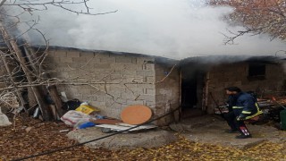Vanda tandır evi yangını