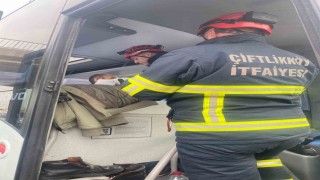 Yalovada midibüs viyadük ayağına çarptı: 1 yaralı