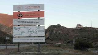 Yapım işi Bayburt Group tarafından sürdürülen ve 12 yıldır bitmeyen tünelden sürücüler umudunu kesti