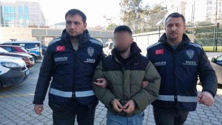 Yasa dışı bahiste banka hesabını kullandıran gence gözaltı