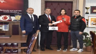 Yozgatın gururu Örüle büyük tebrik
