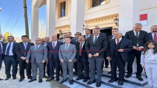 Yüksekovada 1500 kişilik cami ibadete açıldı