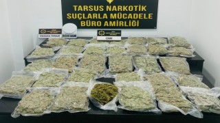 Zehir tacirlerine operasyon valizlerde kilolarca uyuşturucu ele geçirildi: 5 gözaltı