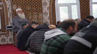 12 yıl sonra ülkesine dönecek olan Suriyeli hayırsever yaşadığı mahalleye cami yaptırdı