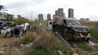 14 Yaşındaki Sürücü Cip ile Otomobile Çarptı, 1 Kişi Hayatını Kaybetti
