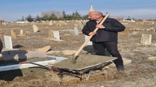 36 yıl sonra şehit sayılan Savsarın mezarı yapıldı