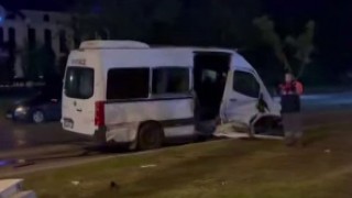 Adana'da Feci Kaza: 1 Pilot Hayatını Kaybetti, 9 Yaralı