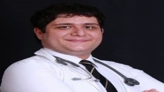 Adanada genel cerraha trafikte bıçaklı saldırı