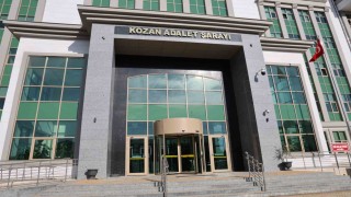 Adanada polisin durduğu otomobilde uyuşturucu çıktı