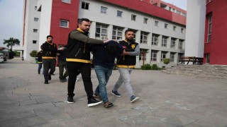 Adanada sokak ortasında işlenen cinayetin faili 1i kadın 4 şüpheli tutuklandı