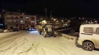 Adıyaman kent merkezine mevsimin ilk karı yağdı