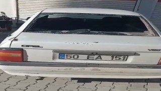 Adıyamanda şiddetli rüzgar ağaçları devirdi, ulaşımı aksattı