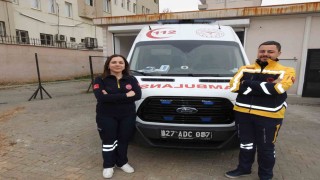 Ağabey kardeş hayat kurtarmak için saniyelerle yarışıyor