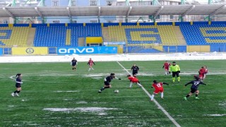 Ağrı Aile ve Sosyal Politikalar Gençlik ve Spor, Kayseri Kılıçaslan Yıldızsporu 1-0 mağlup etti