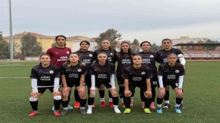 Ağrı Kadın Futbol Takımı, Silopi deplasmanından 2-2lik beraberlikle döndü
