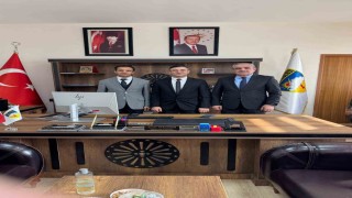 Ağrıda Ahmed-i Hani Havalimanı ve TEİAŞ müdürleri, Meteorolojiyi ziyaret etti