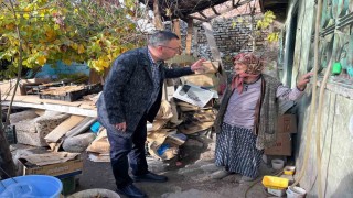 Ahmet Sivri, Pembegül teyzeyi ziyaret edip yardım sözü verdi