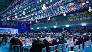 AK Parti Arnavutköyde Salim Gökhan Güreke büyük destek