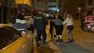 Alkollü mekanda kavga eden 3 kadın gözaltına alındı