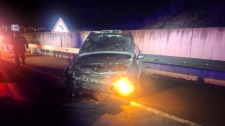 Alkollü sürücü önündeki otomobile çarptı: 1 yaralı