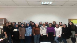 Anne adaylarına eğitim verildi
