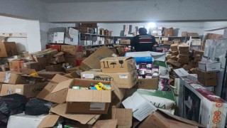 Antalyada 4 ton kaçak ve tarihi geçmiş ilaç ele geçirildi