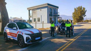 Antalyada kurallara uymayan motosiklet sürücülerine ceza yağdı