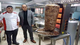Arabanda günlük 400 ihtiyaç sahibine yemek desteği