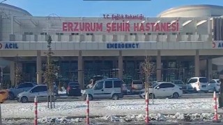 Aracı içinde hareketsiz bulunan adam vefat etti