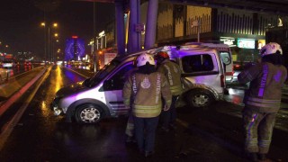 Avcılar E-5 bağlantı yolunda trafik kazası: 2 yaralı