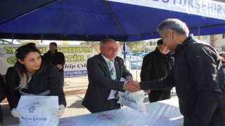 Aydın Büyükşehirin fidelerine Sultanhisarda yoğun ilgi