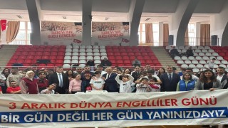 Aydın jandarması, Dünya Engelliler Gününde engelli bireyleri unutmadı