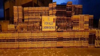 Aydında 10 bin adet sahte boş zeytinyağı tenekesi ele geçirildi