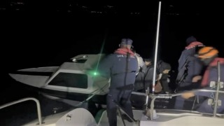 Ayvacık açıklarında 12 kaçak göçmen yakalandı