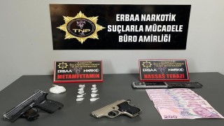 Baca deliğine gizlenmiş metamfetamin bulundu