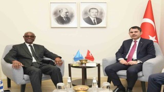 Bakan Kurum, İran, Filistin, Somalili Bakanlar ve BM Direktörü ile görüştü