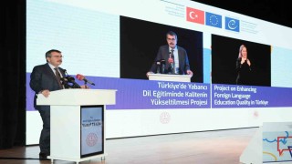Bakan Tekin: Türkiyedeki yabancı dil öğretiminin de ciddi bir şekilde farklılaşacağına inanıyorum