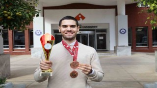 Balede İzmire büyük gurur