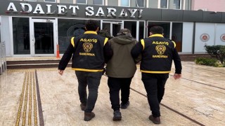 Bandırmada silahlı yağma suçundan aranan şahıs yakalandı