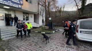 Bartında 12 yaşındaki kıza taciz iddiasıyla 3 tutuklama