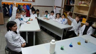 Başiskele Çocuk Üniversitesinde eğitimlere devam